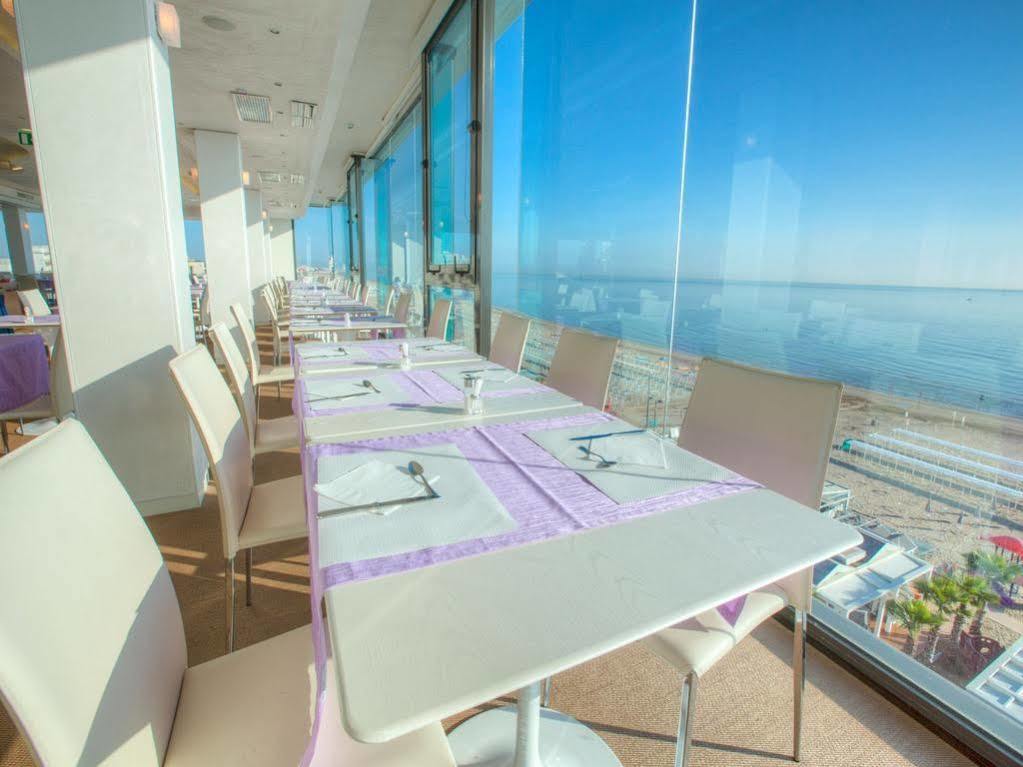 Hotel Commodore ريتشوني المظهر الخارجي الصورة